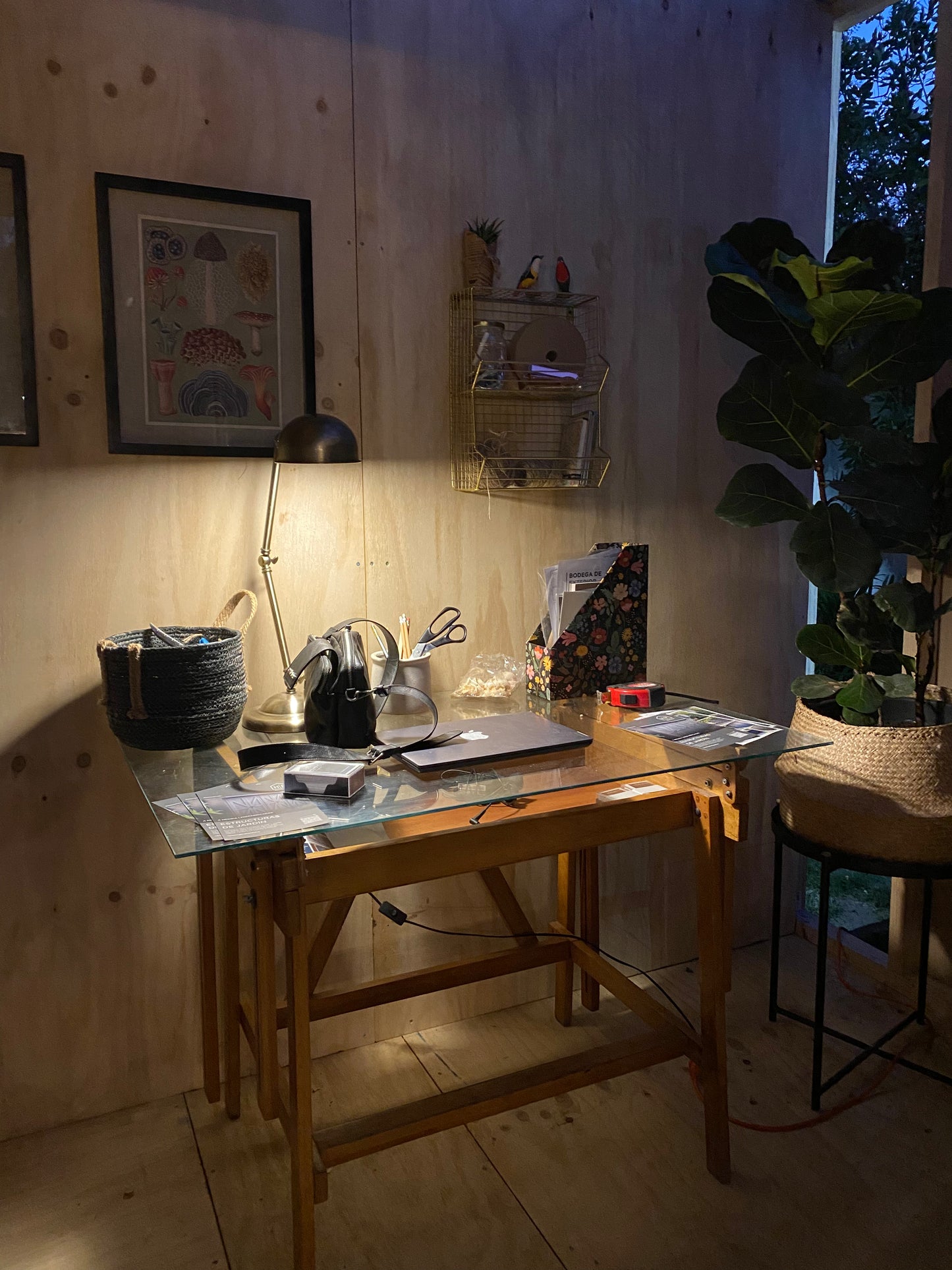 Modelo Home office a medida ( Showroom Feria Jardines) HOAM01